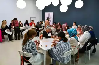 Ankara'da Kadınlara Yönelik Sanat Terapisi Atölyesi
