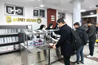 Başkentte Öğrencilere Ücretsiz Yemek