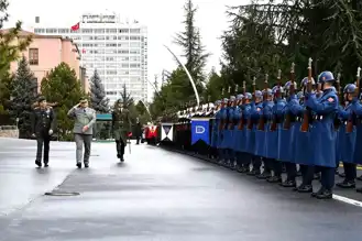 İki Ülke Genelkurmay Başkanı Görüştü