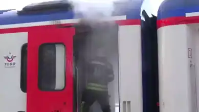 Kars Treninde Yangın! Yolcu Yoktu