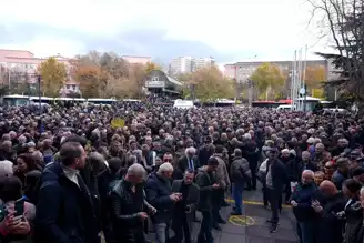 Eski Parti Lideri, Hakaret Davasında Savunma Verdi