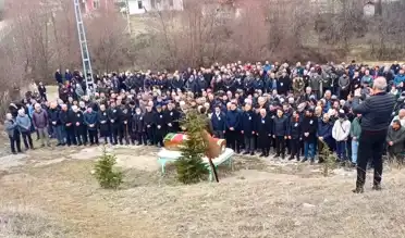Mamak'ta Kazada Ölen İşçi Çorum'da Toprağa Verildi
