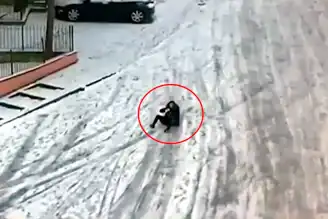Ankara'da Okullar Tatil Değil!  Sosyal Medya Çalkalandı