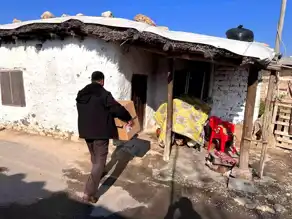 Polis Memuru'ndan 100 Bin Aileye Yardım Eli