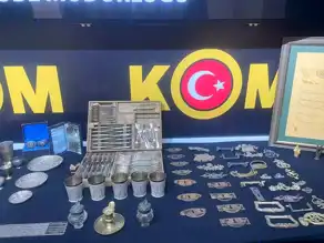 Tarihi Eser Kaçakçılarına Operasyon: 243 Eser Ele Geçirildi