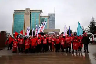 Tez-Koop-İş: Sendikal Baskılara Tepki!