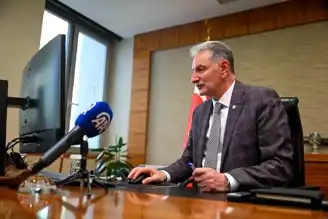 TMO Genel Müdürü Güldal, AA'nın "Yılın Kareleri"ni Seçti