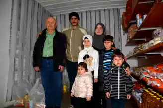 Ankara'da 7 Bin Aileye Umut Eli: Ensar Ağabey'in Hayır Mağazası