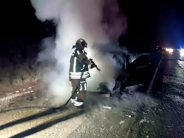 Ankara-Samsun Yolunda Araç Yanıgı: İtfaiye Müdahalesi