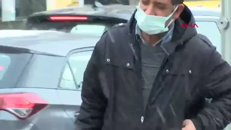 Engelli Adam, Otobüs Şoförünü Korurken Darbedildi
