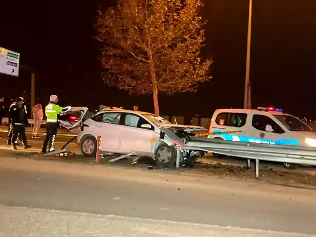 Etimesgut'ta Trafik Kazası: Sürücü Öldü