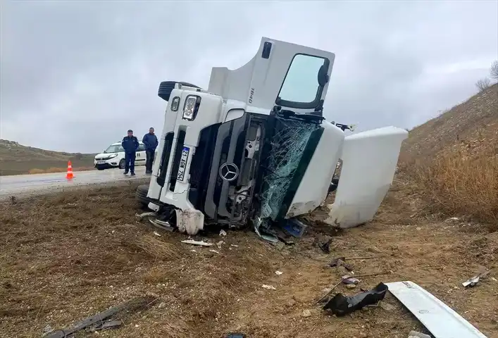 Haymana'da Tır Kazası: 1 Ölü, 1 Yaralı