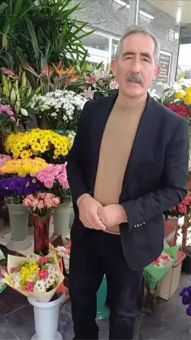 Zincir Marketler Çiçek Satışıyla Esnafı Vuruyor