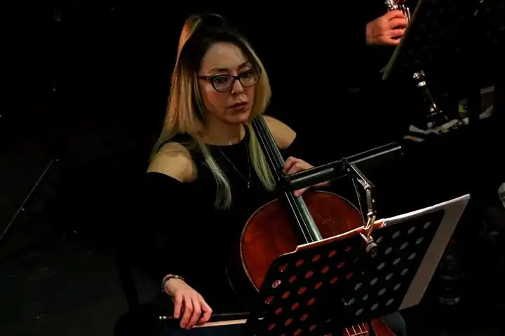 Ankara'da Kamelyalı Kadın Balesi