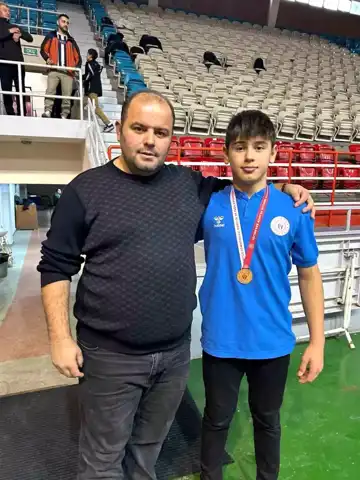 Genç Güreşçi İl Şampiyonu Oldu!