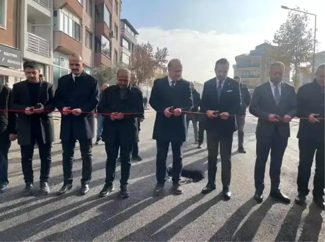 Şehir Merkezinde Yol Yenileme Çalışması Başladı