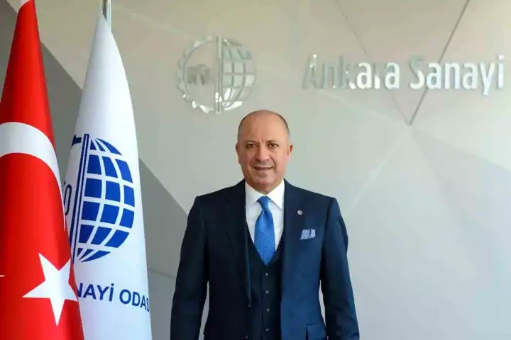 Üst Üste İki Çeyrek Sanayi Daralması