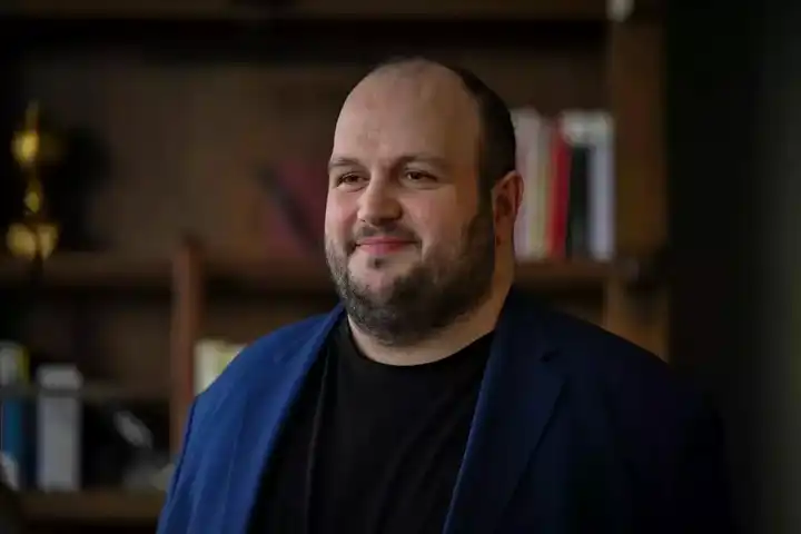 Türkiye 2025'te 3 Dünya Buz Hokeyi Şampiyonasına Ev Sahibi!